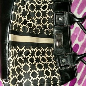 A tommy Hilfiger purse!